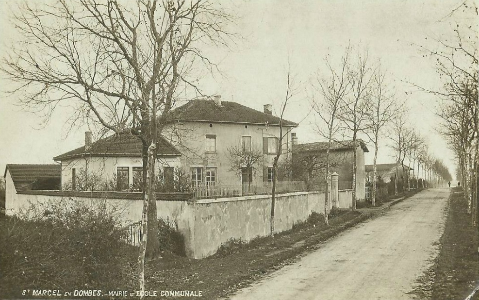 Mairie et école communale St Marcel en Dombes